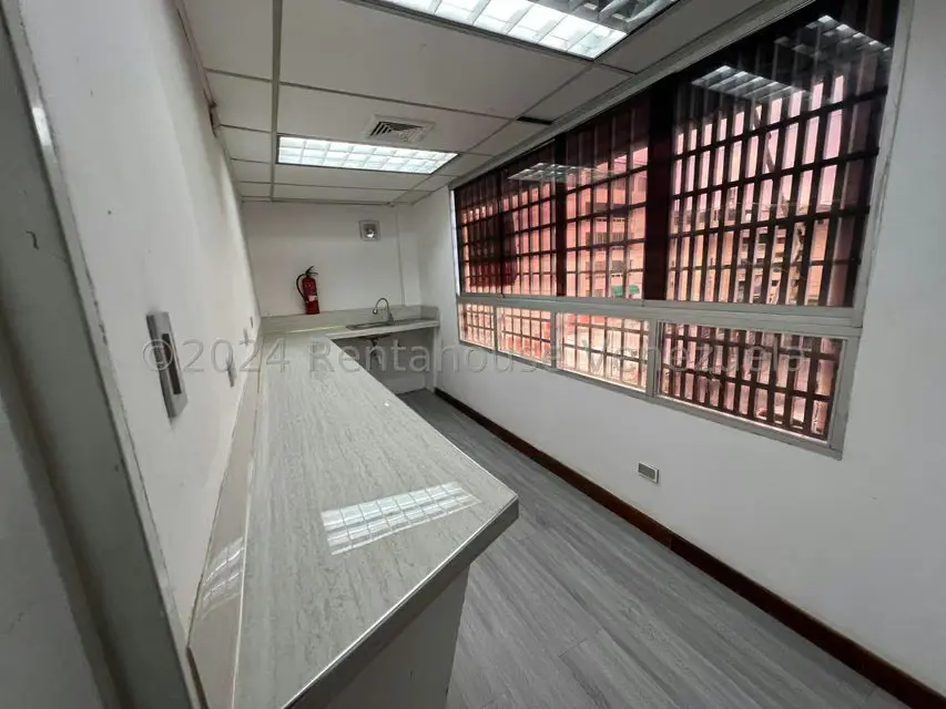 Consultorio Medico en Venta en El Marques, Distrito Metropolitano - 9