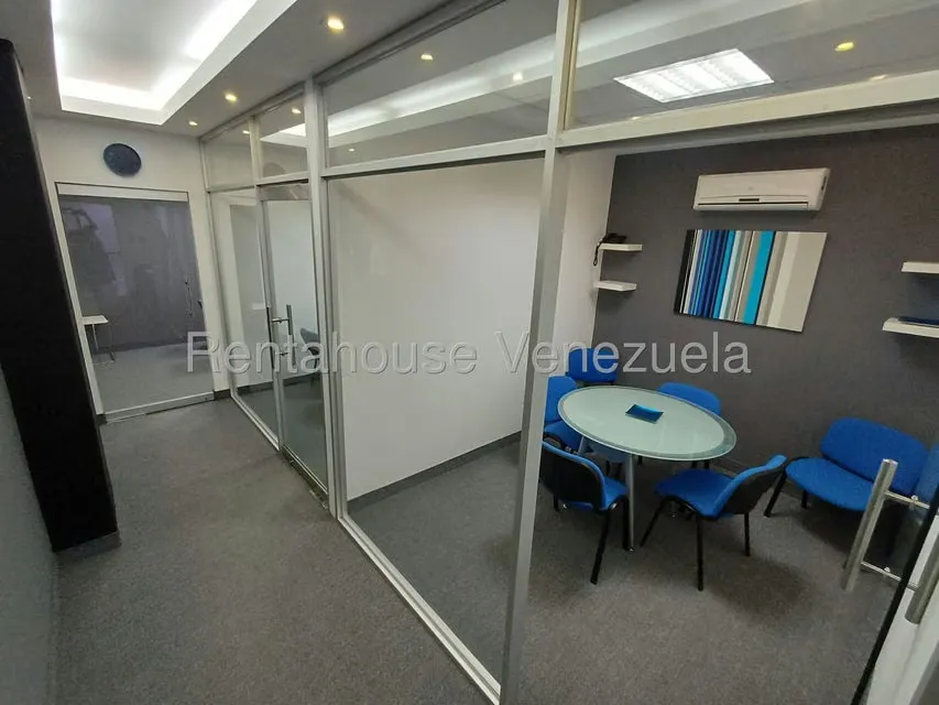 Local Comercial en Venta en Prados del Este, Distrito Metropolitano - 4