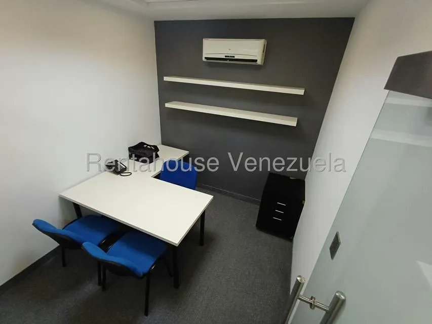 Local Comercial en Venta en Prados del Este, Distrito Metropolitano - 8
