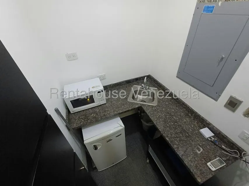 Local Comercial en Venta en Prados del Este, Distrito Metropolitano - 10
