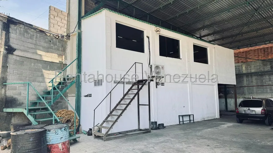 Galpon - Deposito en Venta en El Ingenio, Miranda - 5