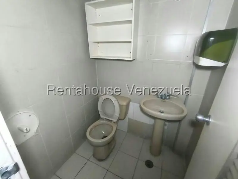 Comercial (Local Comercial) en Venta en Flor Amarillo, Carabobo - 15