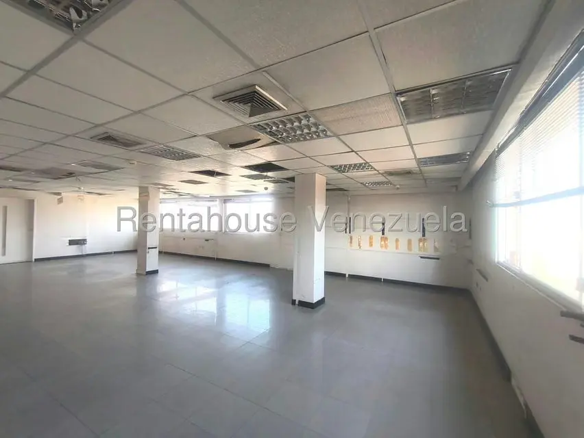 Comercial (Local Comercial) en Venta en Flor Amarillo, Carabobo - 20