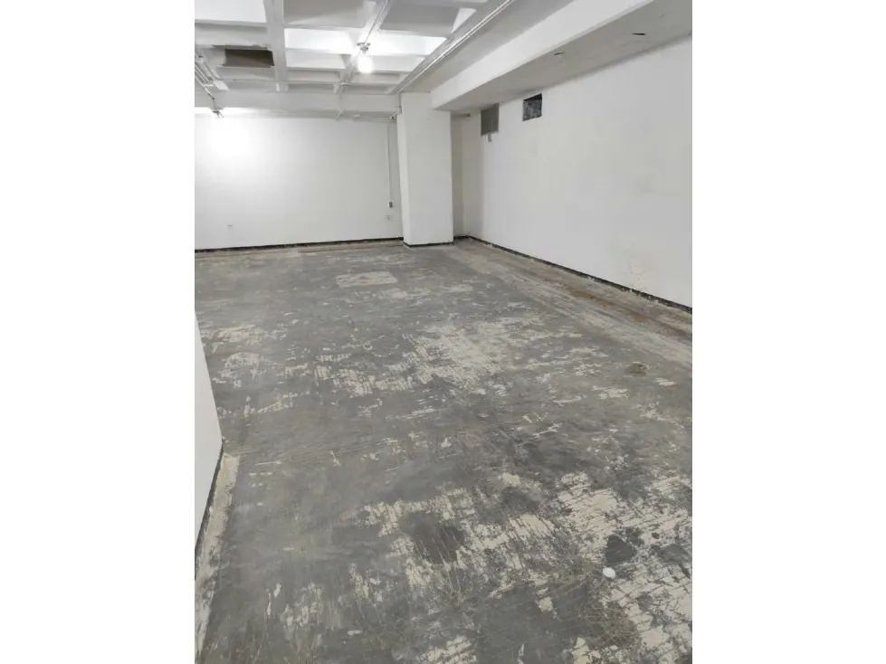 DEPÓSITO ALQUILER 20 MTS2 TORRE BAZAR BOLÍVAR - 6