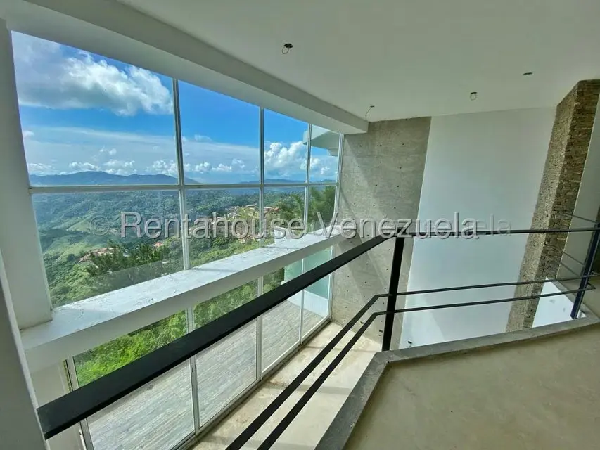 Apartamento (Multiples Niveles) en Venta en El Hatillo, Distrito Metropolitano - 3