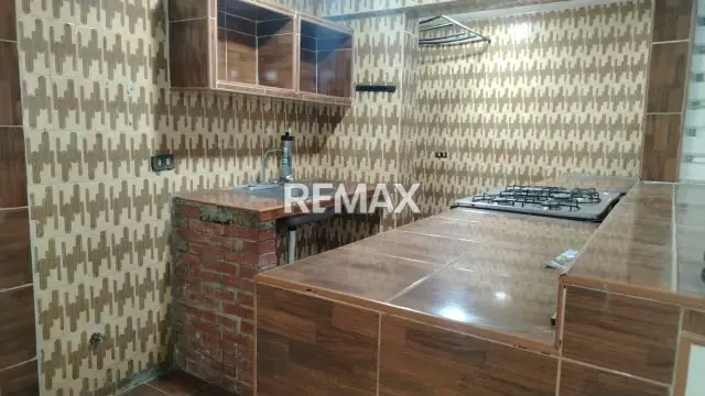 EN VENTA APARTAMENTO EN LA URB. OBELISCO - 11