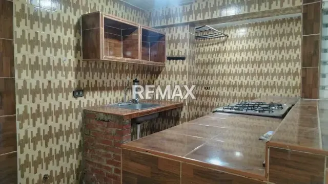 EN VENTA APARTAMENTO EN LA URB. OBELISCO - 7