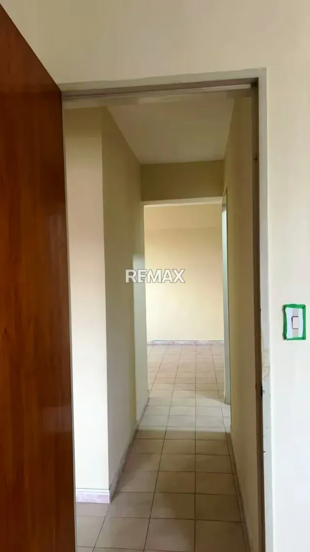 APARTAMENTO EN VENTA - URB. LA CANDELARIA - 4