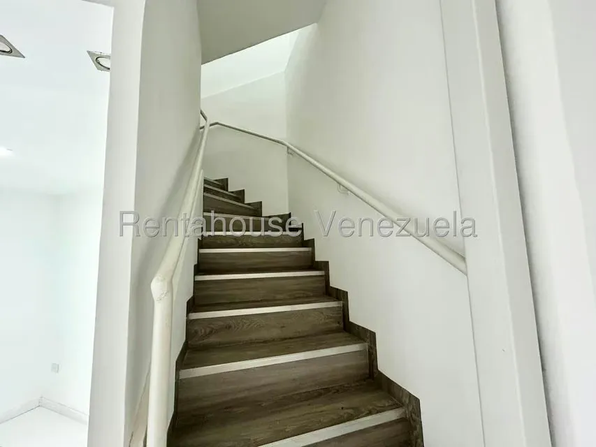 Local Comercial en Alquiler en Parroquia Santa Rosa, Lara - 13