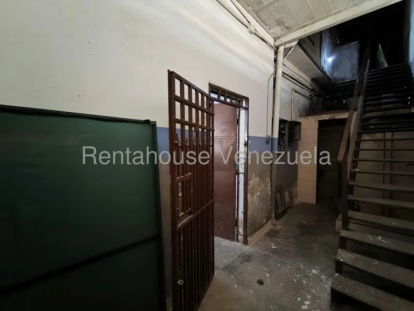 Local Comercial en Alquiler en Piñonal, Aragua - 17