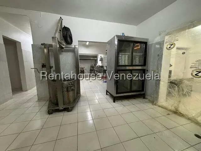 Local Comercial en Venta en La Florida, Distrito Metropolitano - 23