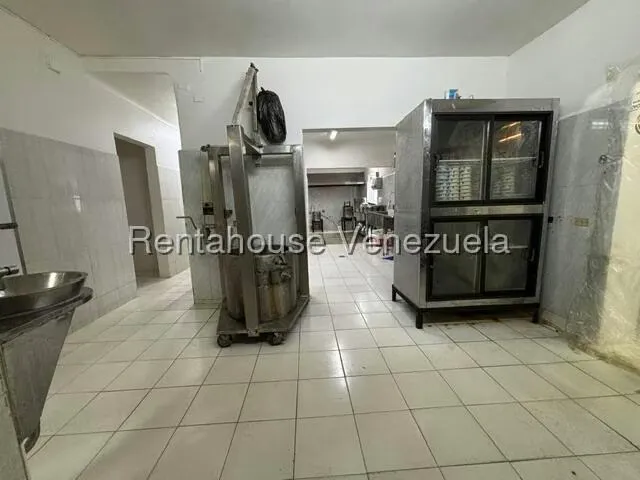 Local Comercial en Venta en La Florida, Distrito Metropolitano - 24