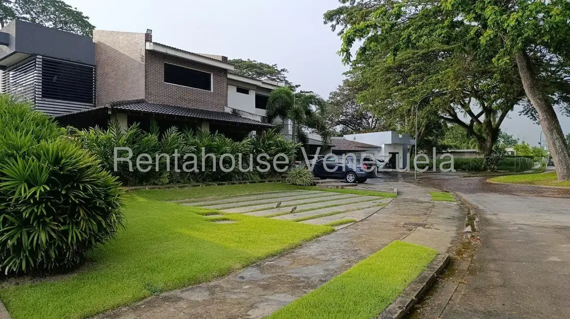 Casa (Duplex) en Venta en La Cumaca, Carabobo - 2