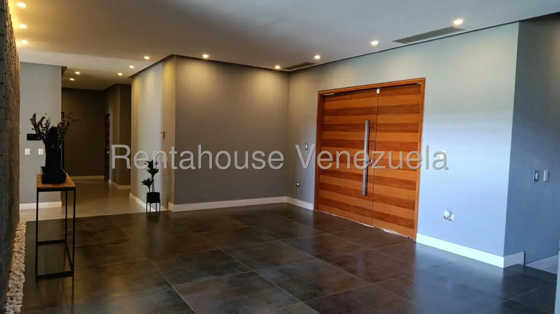 Casa (Duplex) en Venta en La Cumaca, Carabobo - 3