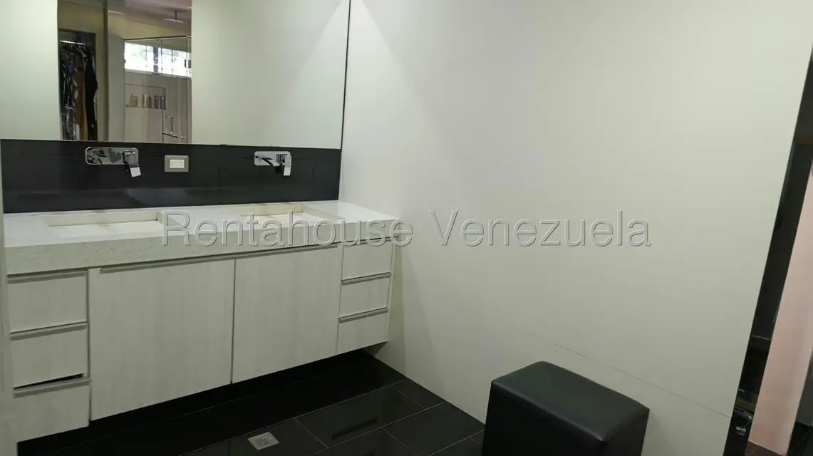 Casa (Duplex) en Venta en La Cumaca, Carabobo - 38