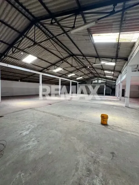 SE VENDE GALPON EN ZONA INDUSTRIAL LAS LOMAS - 3