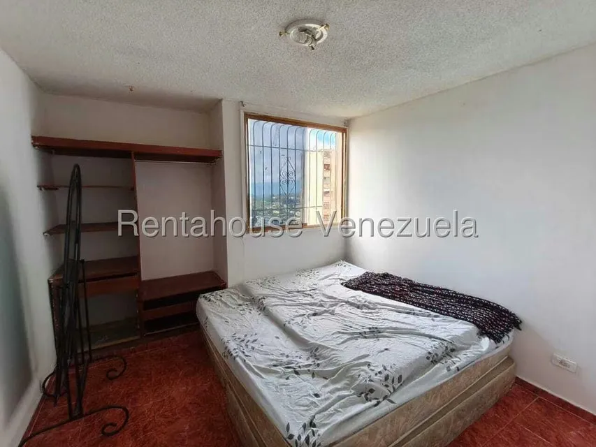 Apartamento (1 Nivel) en Venta en La Rosaleda, Miranda - 10
