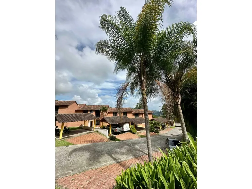 Vendo casa en obra gris 277m2 Oripoto El Hátillo 3813 - 2