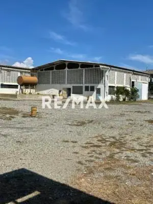 EN VENTA GALPON UBICADO EN LA ZONA INDUSTRIAL I