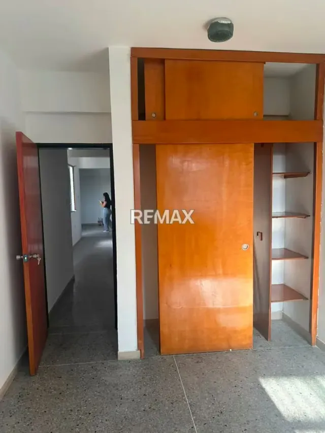 ALQUILO APARTAMENTO CENTRICO 2-3 UTELANDIA - 4