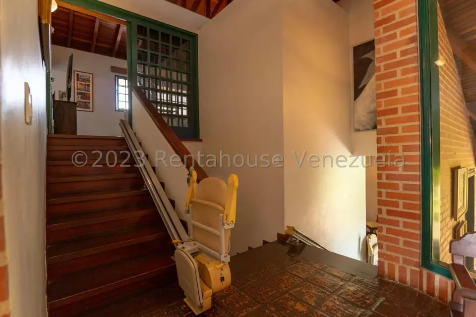 Casa (Multipes Niveles) en Venta en La Lagunita Country Club, Distrito Metropolitano - 38
