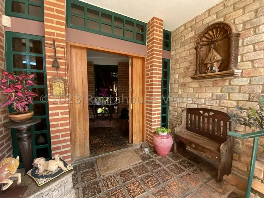 Casa (Multipes Niveles) en Venta en La Lagunita Country Club, Distrito Metropolitano - 5