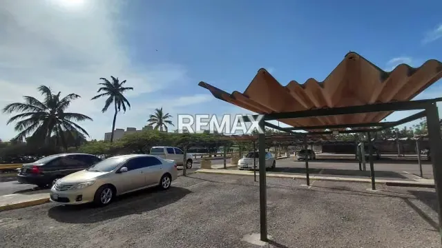 APARTAMENTO EN ISLA DORADA - 2