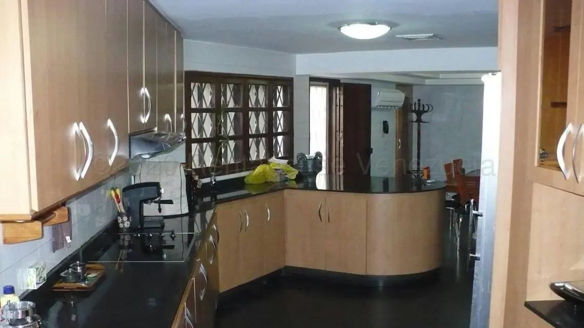 Casa (Duplex) en Venta en Juana de Avila, Zulia - 41