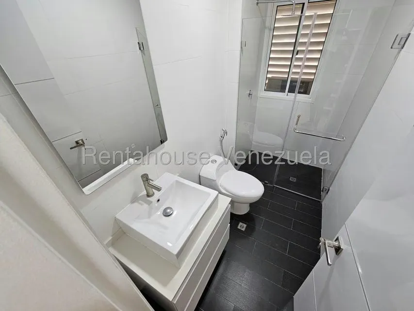 Apartamento (1 Nivel) en Venta en La Boyera, Distrito Metropolitano - 14