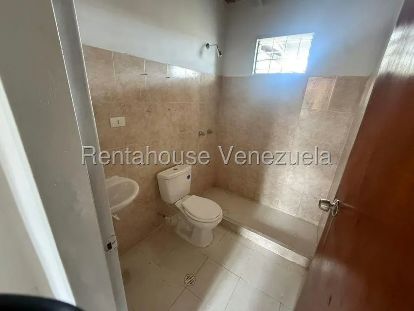 Casa (1 Nivel) en Venta en La Piedad Norte, Lara - 10