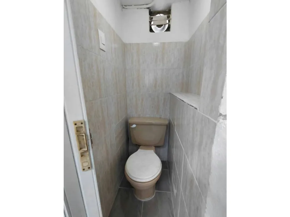 Alquilo galpón 250m2 Santa Mónica 1839 - 10