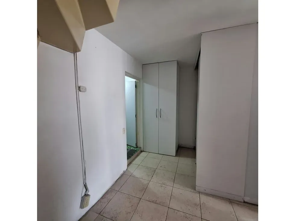Se Vende Apartamento Duplex 2 hab 2 baños 84 mts2 Parque Central - 17