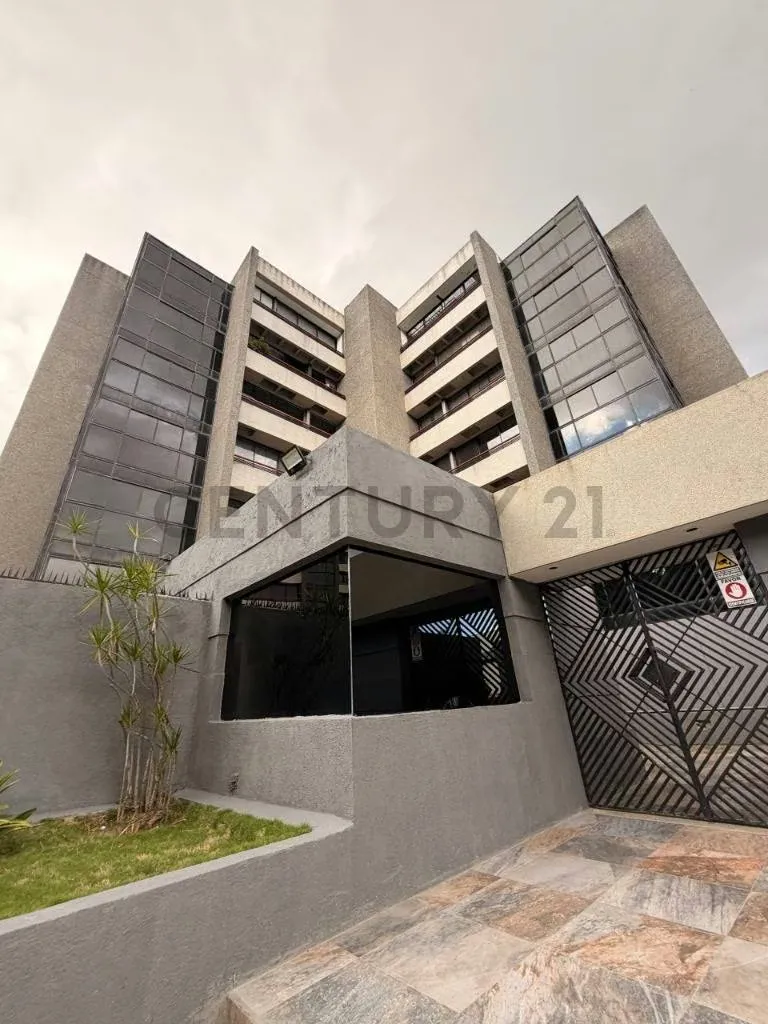 Apartamento en Alquiler Ubicado en Colinas de Valle Arriba - 17
