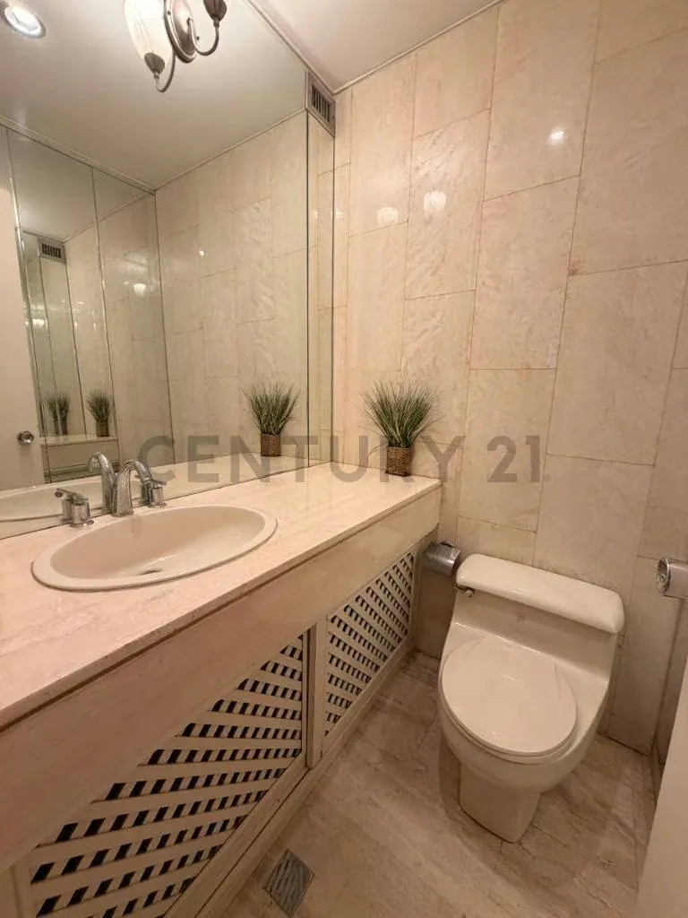 Apartamento en Alquiler Ubicado en Colinas de Valle Arriba - 6