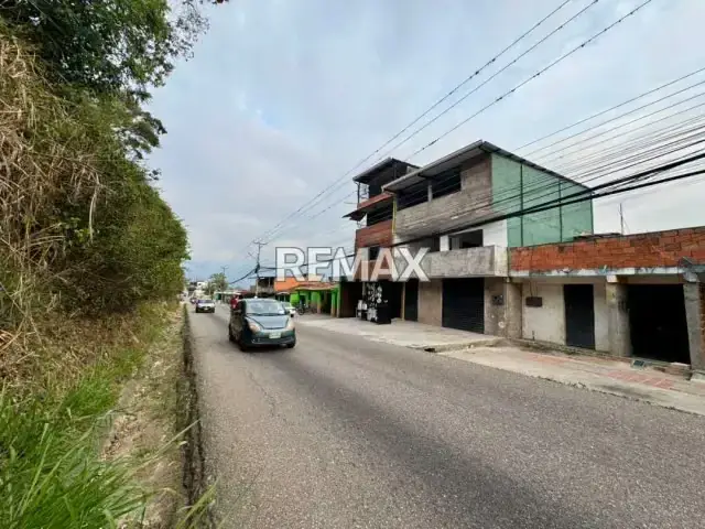 Edficio Comercial. Venta. Palmira