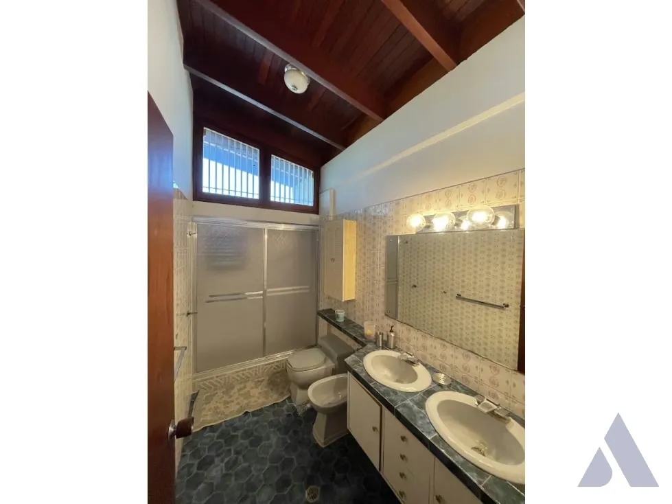 Se vende casa 462m2 Lomas de Chuao 2408 - 6