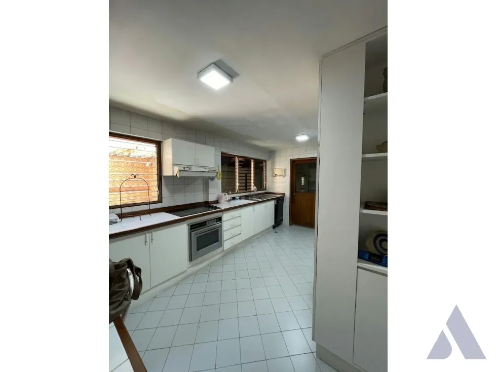 Se vende casa 462m2 Lomas de Chuao 2408 - 10