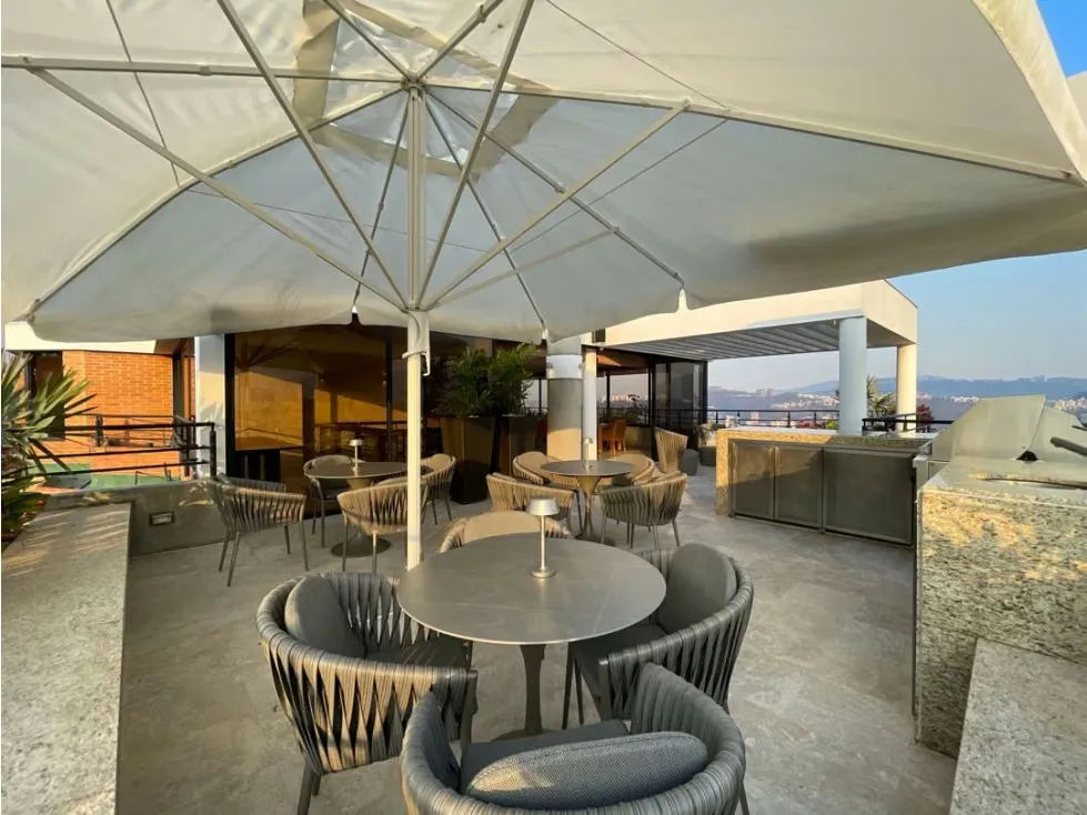 Vendo PH 736m2 3h+s/4.5b+s/6p Colinas de Valle arriba 6492 - 2