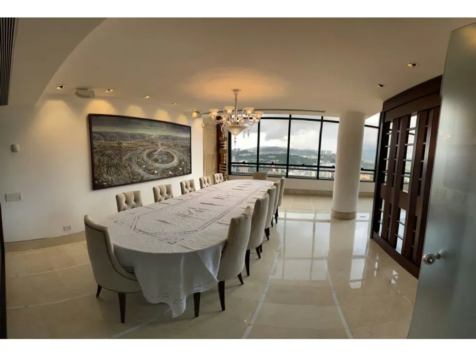 Vendo PH 736m2 3h+s/4.5b+s/6p Colinas de Valle arriba 6492 - 16