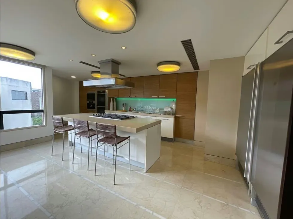 Vendo PH 736m2 3h+s/4.5b+s/6p Colinas de Valle arriba 6492 - 22