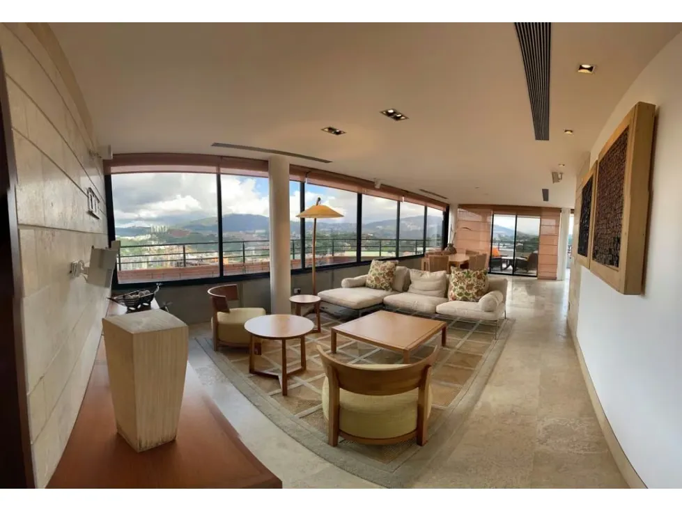 Vendo PH 736m2 3h+s/4.5b+s/6p Colinas de Valle arriba 6492 - 6