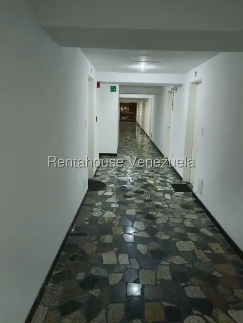 Apartamento (1 Nivel) en Alquiler en La Boyera, Distrito Metropolitano - 3
