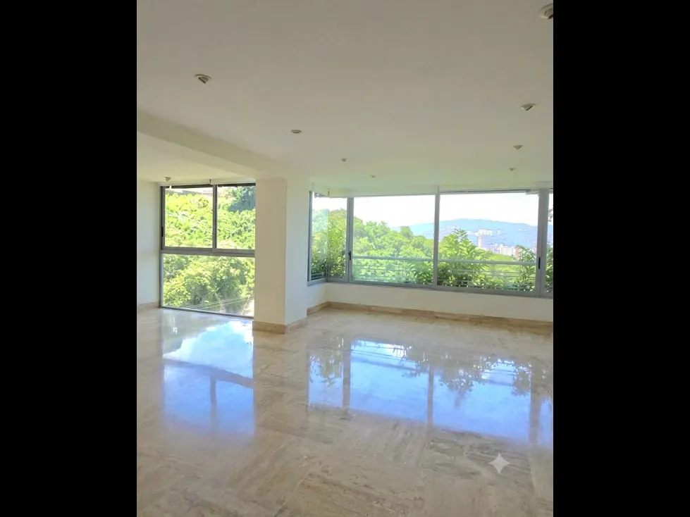 APARTAMENTO EN VENTA LOMAS DE LAS MERCEDES 138mt/2H/3B/3PE - 2