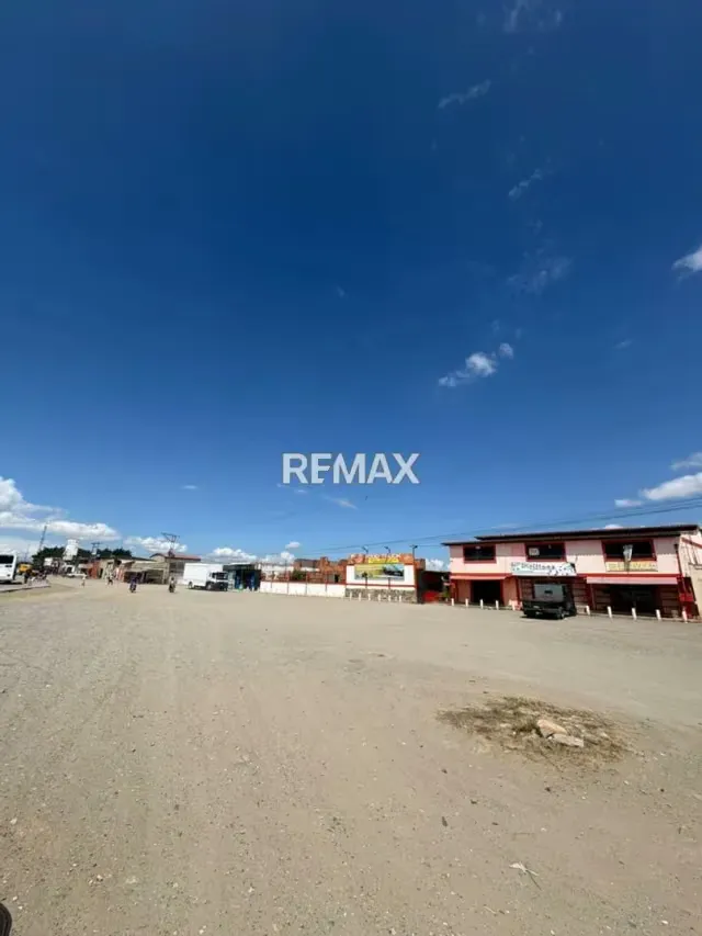Local comercial a pie de calle en alquiler - 11