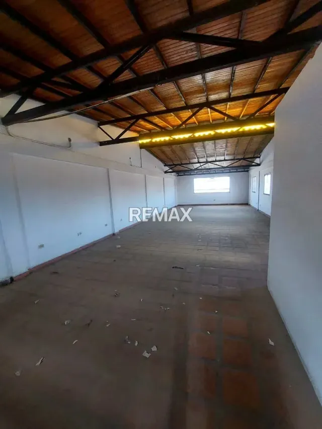 Local comercial a pie de calle en alquiler - 9