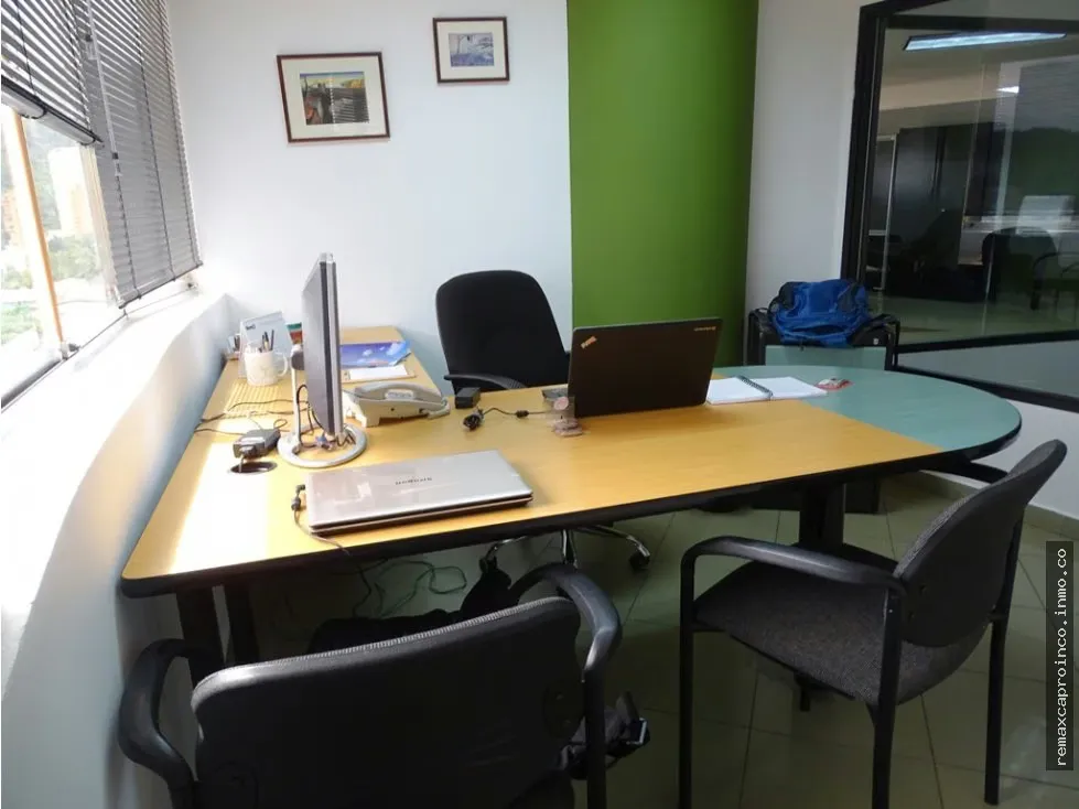 Excelente oficina en Venta en excelente torre ejecutiva. TCL O 568069 - 11