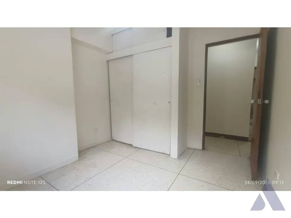 Vendo apartamento para remodelar 97m2 San Luis 8091 - 15