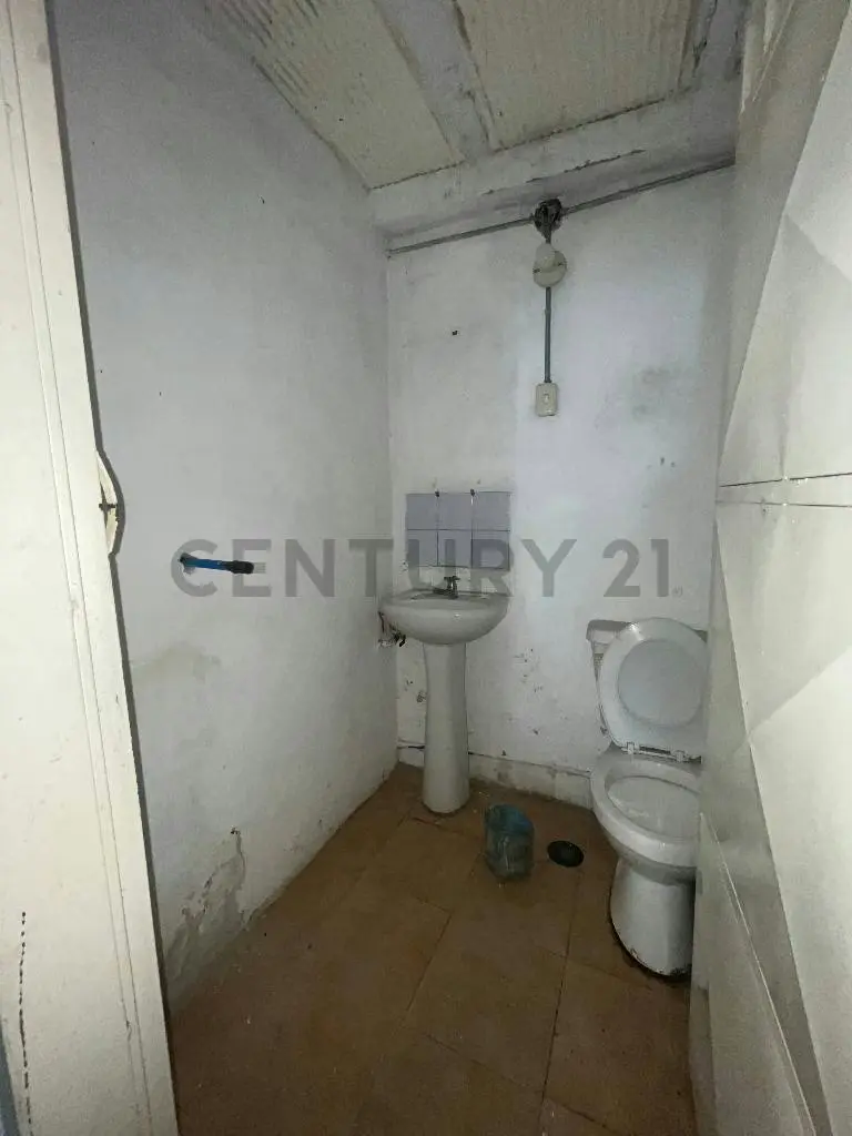 Venta de terreno en zona comercial de Naguanagua - 16