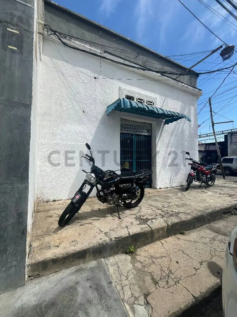 Venta de terreno en zona comercial de Naguanagua - 24