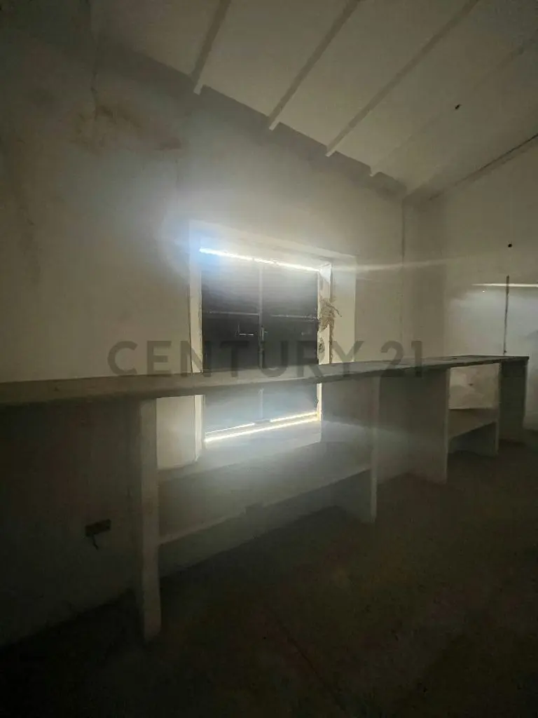 Venta de terreno en zona comercial de Naguanagua - 5
